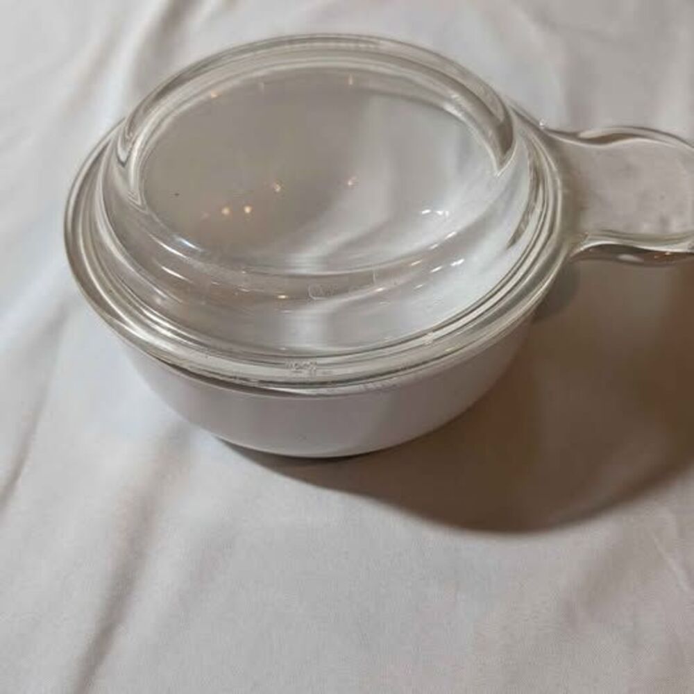 Vtg Corning Ware Grab It Bowl P-150-B White 15 oz With Pyrex Glass Lid P-150-C